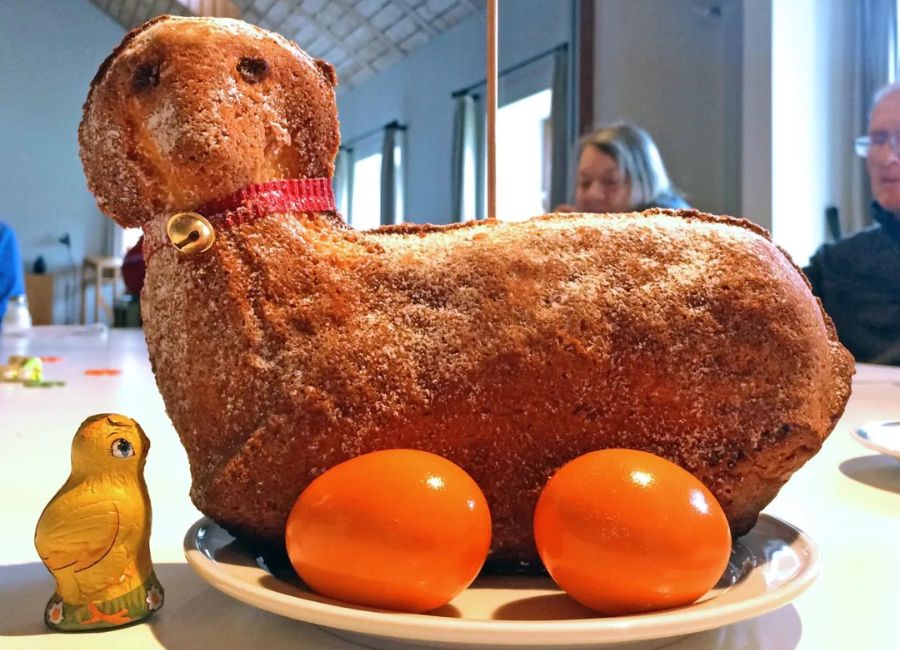 Osterfest beim Pflegedienst - selbstgebackenes Osterlamm